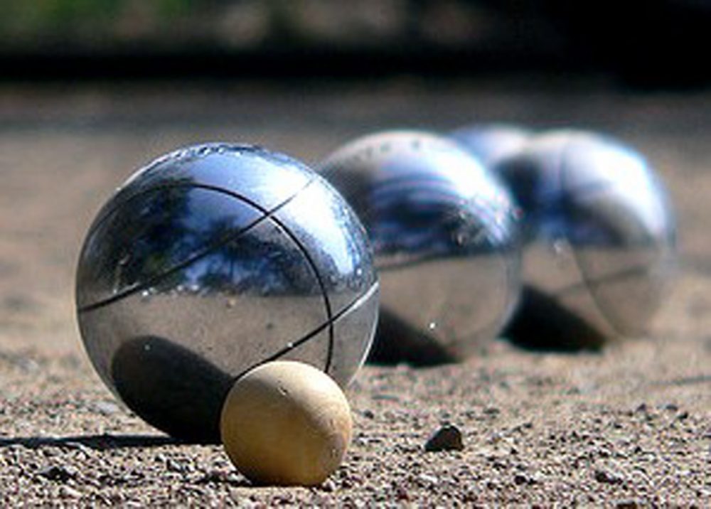 petanque balls